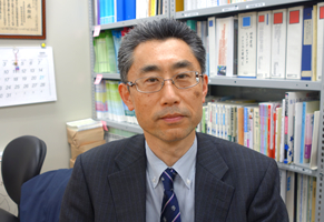 マネジメント・アドバイザー 安田 弘